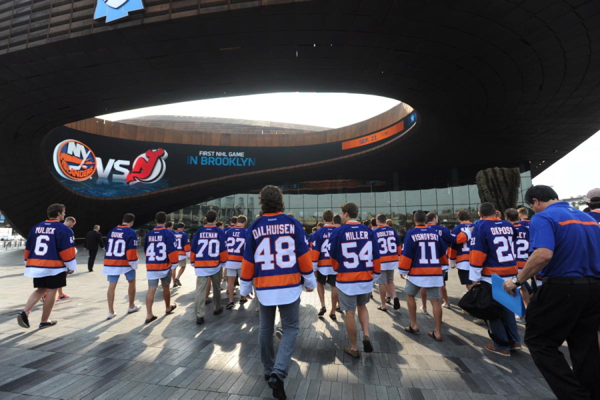 Islanders go BFBS, Brooklyn for Brooklyn's Sake – SportsLogos.Net News